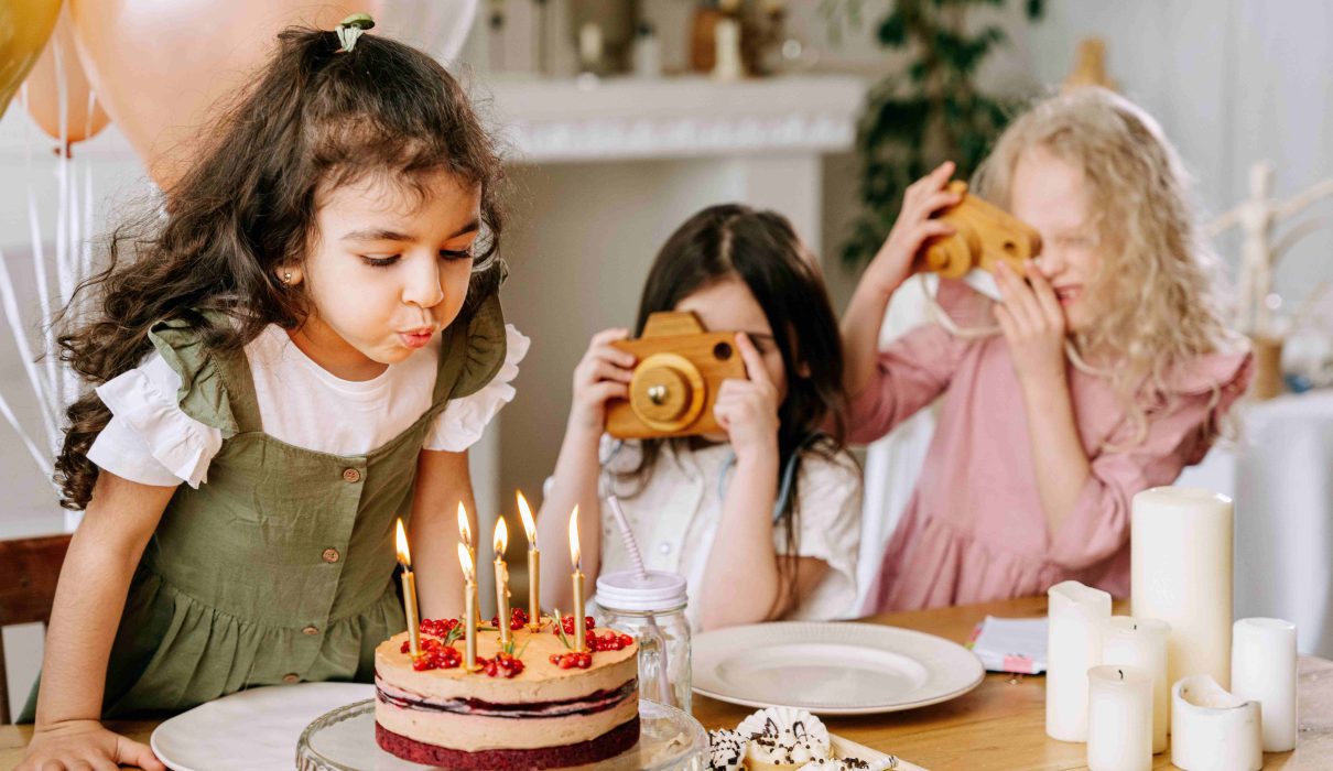 Top Safety and Supervision Tips While Hosting a VR-Focused Kids Birthday in Dubai Celebration