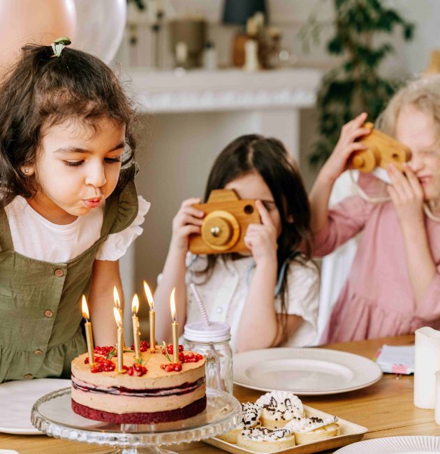 Top Safety and Supervision Tips While Hosting a VR-Focused Kids Birthday in Dubai Celebration